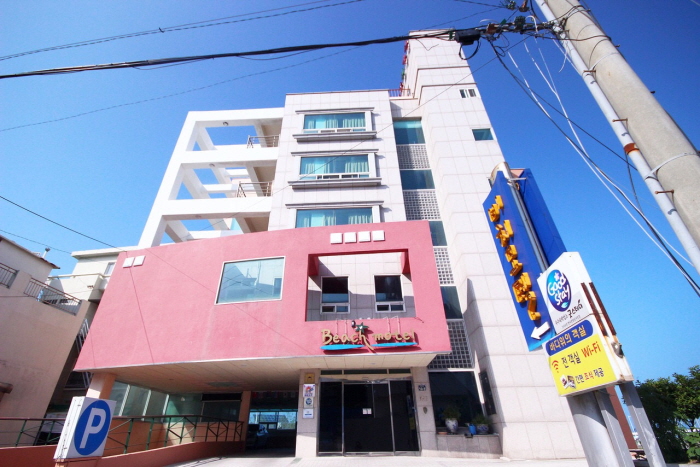 Beach Motel [Korea Quality] / 비치모텔 [한국관광 품질인증]