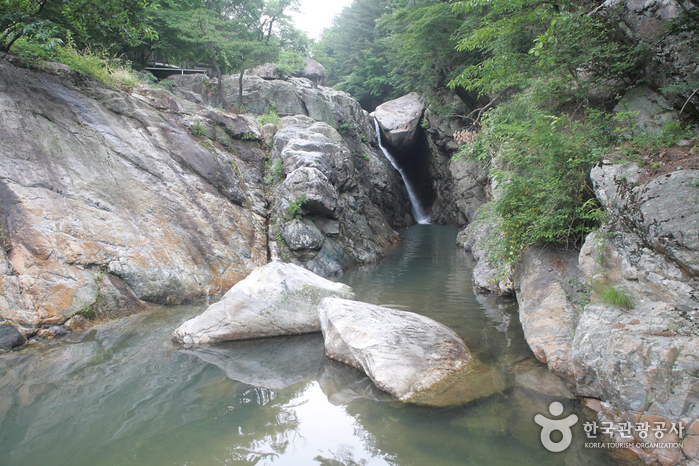Seonyudonggyegok Valley (Sancheong Section) (선유동계곡(산청))