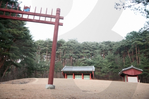 Samcheok Yeonggyeongmyo Royal Tomb (삼척 영경묘)