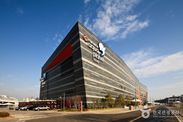 Hanhwa Aqua Planet Yeosu (아쿠아플라넷 여수)