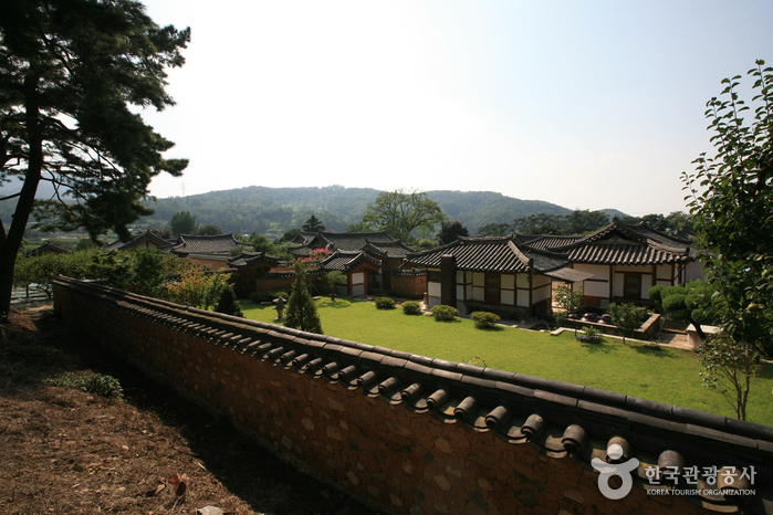 Inheung Village (인흥마을)