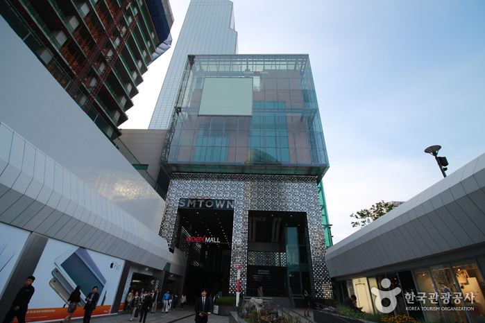 COEX Artium (코엑스아티움)