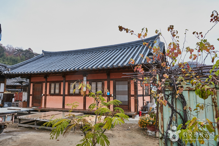 Ungidaek House [Korea Quality] / 개실마을영농조합법인(웅기댁) [한국관광 품질인증]