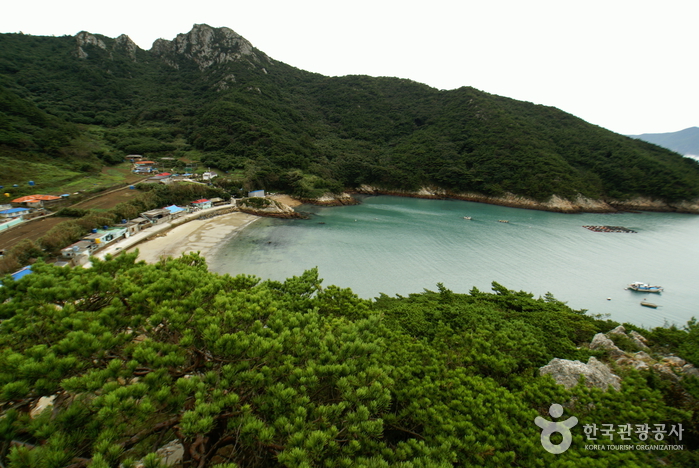 Yeongsando Island (영산도)