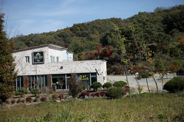 JB 캠핑하우스 