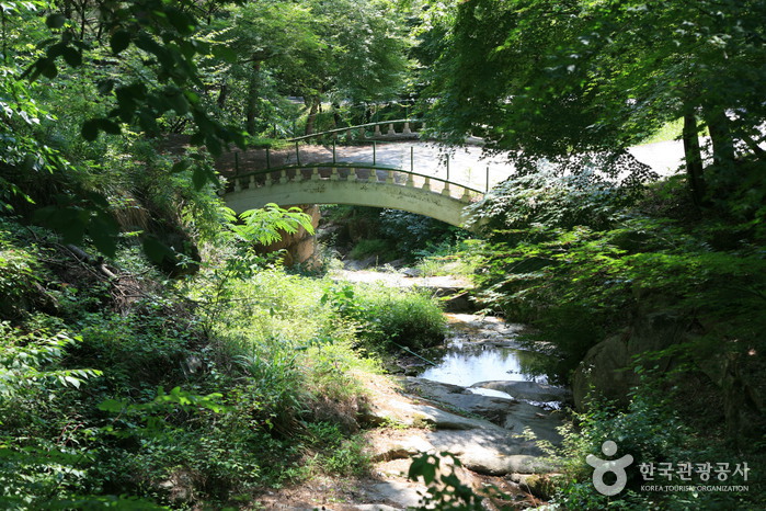 Erholungswald Namwon (남원자연휴양림) Erholungswald Namwon (남원자연휴양림)