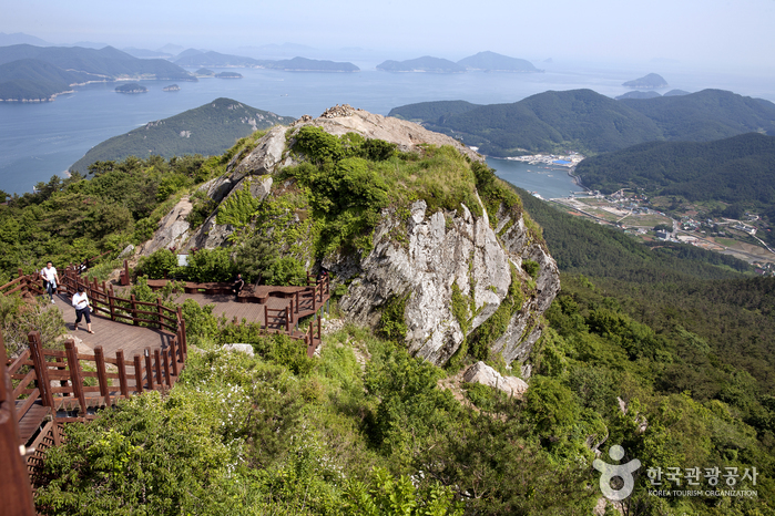 弥勒島観光特区（미륵도 관광특구）